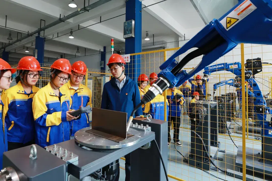 Industrial Product
Quality Inspection
Technology